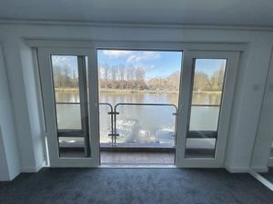 Photo 7- click for photo gallery